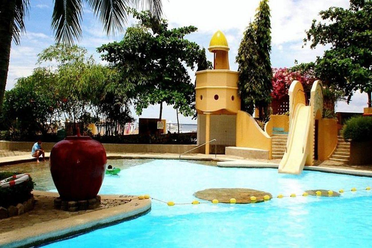 Egi Resort & Hotel Мактан Екстер'єр фото