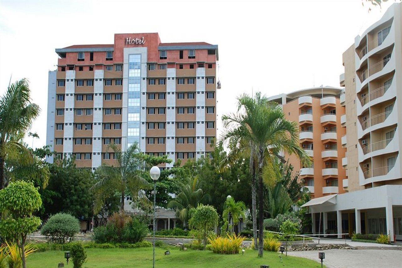 Egi Resort & Hotel Мактан Екстер'єр фото