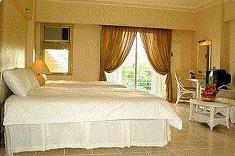 Egi Resort & Hotel Мактан Екстер'єр фото
