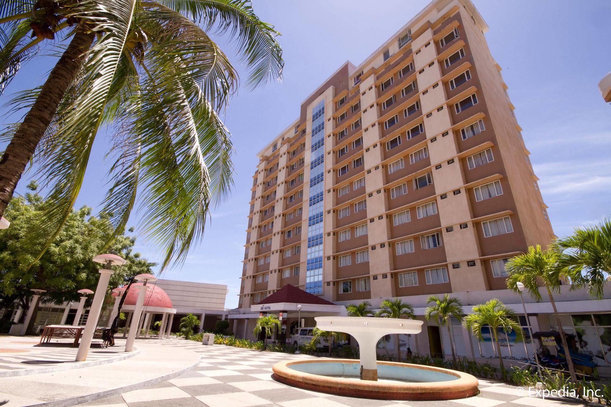 Egi Resort & Hotel Мактан Екстер'єр фото